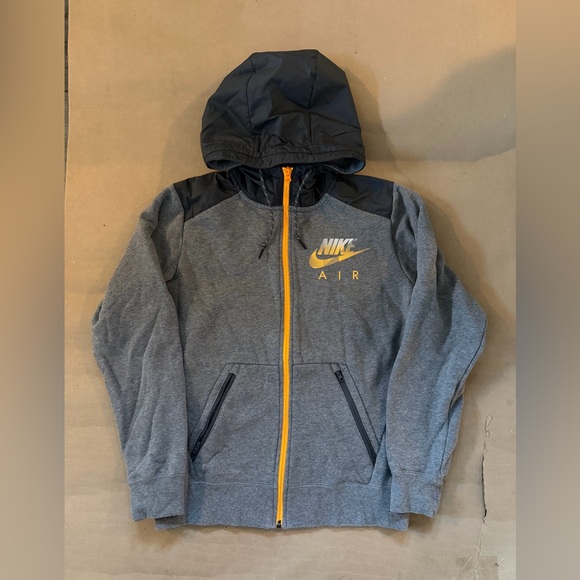 NIke Slim Fit Sweatsuit - Picture 2 of 14